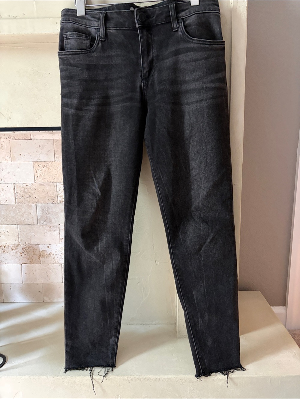 Kut from the Kloth Women's Black Washed Skinny Jeans